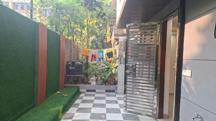 DDA FLAT VIKASPURI Main Image 1