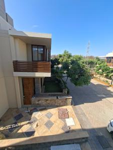 Balcony Image of 3500 Sq.ft 4 BHK Villa for rent in Vatar Vapi for Rs. 60000