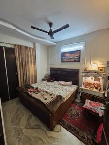 Bedroom Image of 1000 Sq.ft 3 BHK Builder Floor for sale in Ramesh Nagar New Delhi for Rs. 12500000