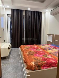 Bedroom Image of Star Girls PG in Sector 74, Noida