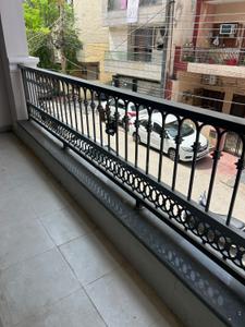 Balcony Image of 1150 Sq.ft 4 BHK Builder Floor for sale in Vivek Vihar New Delhi for Rs. 23000000