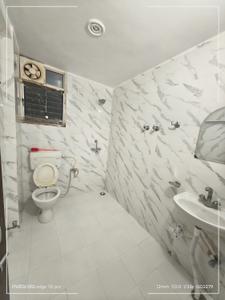 Image of 1900 Sq.ft 3 BHK Apartment / Flat for rent in Civil Lines, Allahabad for Rs. 27000