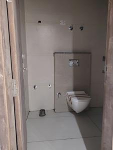Common Bathroom Image of 800 Sq.ft 2 BHK Apartment / Flat for rent in Maidan Garhi New Delhi for Rs. 22000