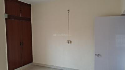 Bedroom Image of 1200 Sq.ft 2 BHK Builder Floor for sale in DDA Mig Flats Sarita Vihar, Sarita Vihar New Delhi for Rs. 18500000