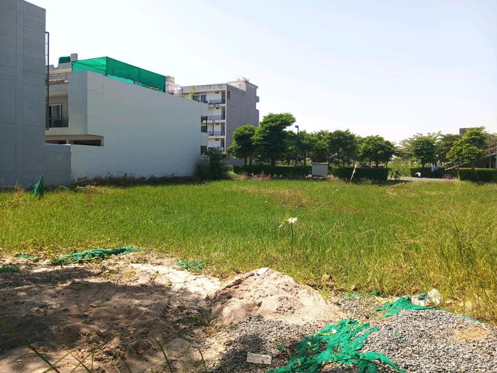 BPTP Amstoria Plots Main Image 1