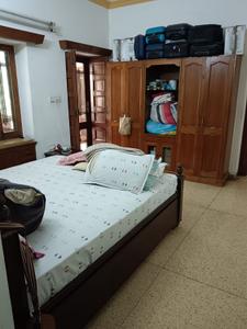 Bedroom Image of 900 Sq.ft 3 BHK Builder Floor for rent in Lajpat Nagar New Delhi for Rs. 70000