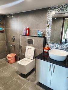 Bathroom Image of 5900 Sq.ft 4 BHK Independent House for rent in Sathgalli Mysore for Rs. 70000
