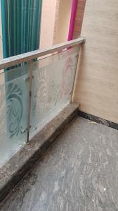 Balcony Image of 990 Sq.ft 3 BHK Builder Floor for sale in Laxmi Nagar New Delhi for Rs. 15000000