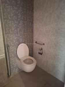 Bathroom Image of 8000 Sq.ft 9 BHK Independent House for rent in Banjara Hills Hyderabad for Rs. 300000