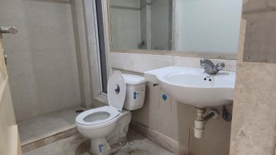 Image of 999 Sq.ft 2 BHK Apartment / Flat for sale in Hiranandani Meadows, Thane West, Thane for Rs. 19500000