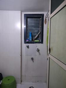 Common Bathroom Image of 530 Sq.ft 1 BHK Apartment / Flat for rent in K M Horizon Exotica, Kasarvadavali Thane for Rs. 18000