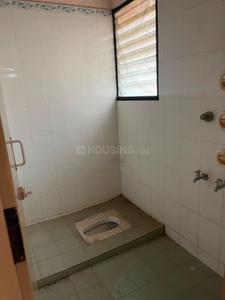 Bathroom Image of 1240 Sq.ft 3 BHK Apartment / Flat for sale in Kochadai Madurai for Rs. 6500000