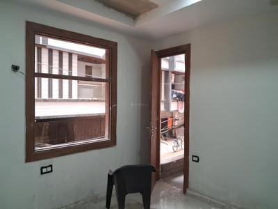 Bedroom Image of 1100 Sq.ft 2 BHK Apartment / Flat for sale in Sector 73 Noida for Rs. 4200000