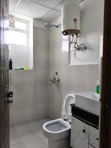 Bedroom Image of 480 Sq.ft 1 BHK Apartment / Flat for rent in Pyramid Infinity, Sector 70 Gurgaon for Rs. 24000