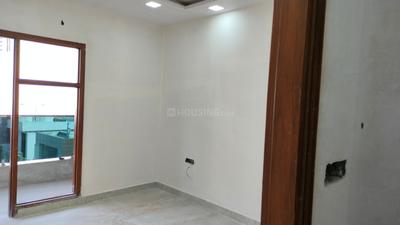 Bedroom Image of 900 Sq.ft 3 BHK Builder Floor for sale in Shastri Nagar New Delhi for Rs. 8600000