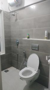 Image of 800 Sq.ft 2 BHK Apartment / Flat for rent in Rustomjee Erika, Bandra East, Mumbai for Rs. 130000