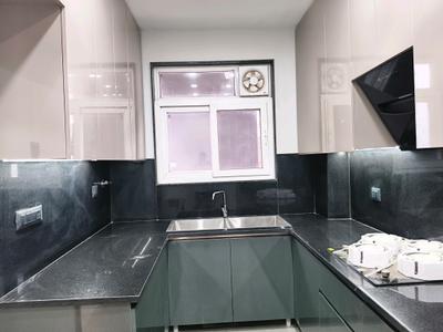 Kitchen Image of 2700 Sq.ft 3 BHK Builder Floor for sale in Sector 57 Gurgaon for Rs. 33000000
