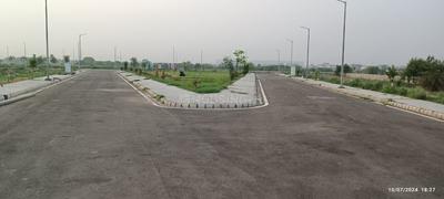 Sector 98 Plot View 3