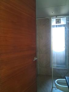 Common Bathroom Image of 2500 Sq.ft 3 BHK Apartment / Flat for sale in Mahagun Mezzaria, Sector 78 Noida for Rs. 41000000