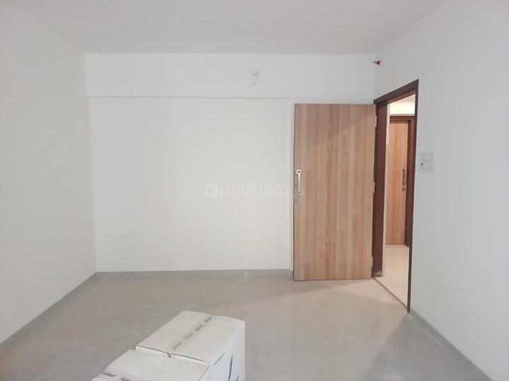 Kalina, Santacruz East Hall 1