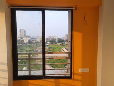 Bedroom Image of 1000 Sq.ft 2 BHK Apartment / Flat for rent in Aroma Tirupati Aakruti Greenz, Chharodi Ahmedabad for Rs. 22000