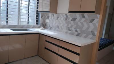 Kitchen Image of 900 Sq.ft 2 BHK Apartment / Flat for sale in Nipania Indore for Rs. 5670000