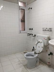 Bedroom One Image of 1600 Sq.ft 3 BHK Apartment / Flat for sale in Panchwati Apartment, Vikaspuri New Delhi for Rs. 27000000