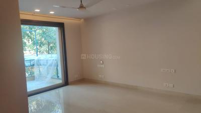 Bedroom Image of 1800 Sq.ft 3 BHK Builder Floor for rent in Sarvapriya Vihar New Delhi for Rs. 110000