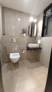 Image of 1050 Sq.ft 2 BHK Apartment / Flat for sale in Kolte Patil Alora, Santacruz East, Mumbai for Rs. 31500000