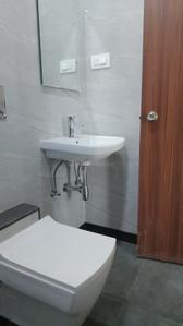 Image of 700 Sq.ft 2 BHK Apartment / Flat for sale in Triumph Swastik, Malad West, Mumbai for Rs. 23500000
