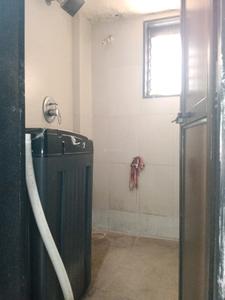 Common Bathroom Image of 652 Sq.ft 1 BHK Apartment / Flat for rent in Rutu Enclave, Kasarvadavali Thane for Rs. 16000