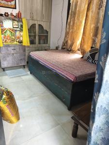 Bedroom Image of 1300 Sq.ft 3 BHK Builder Floor for sale in Girha Pravesh 1, Indirapuram Ghaziabad for Rs. 12200000