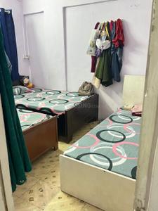 Bedroom Image of Sriya's pg in Andheri West, Mumbai