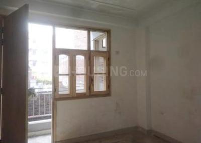 Bedroom Image of 690 Sq.ft 2 BHK Builder Floor for sale in Jamia Nagar New Delhi for Rs. 5800000