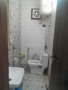 Image of 470 Sq.ft 2 BHK Builder Floor for sale in Laxmi Nagar, New Delhi for Rs. 4500000