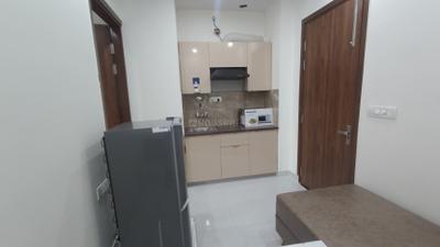 Kitchen Image of 900 Sq.ft 1 BHK Builder Floor for rent in Sector 39 Gurgaon for Rs. 32000