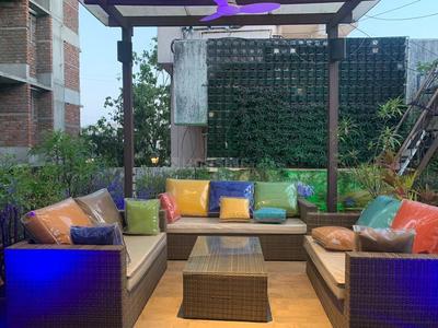Balcony Image of 4000 Sq.ft 4 BHK Independent House for sale in Andheri West Mumbai for Rs. 160000000