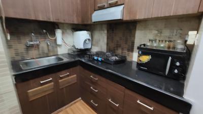 Kitchen Image of 650 Sq.ft 1 BHK Builder Floor for rent in Chittaranjan Park New Delhi for Rs. 35000