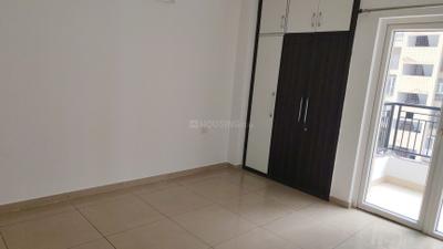 Bedroom Image of 1495 Sq.ft 3 BHK Apartment / Flat for sale in Gulshan Ikebana, Sector 143 Noida for Rs. 21500000