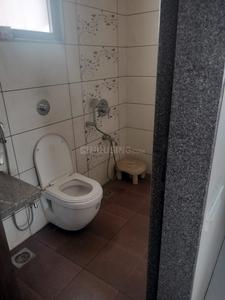 Bathroom Image of 2000 Sq.ft 4 BHK Villa for rent in Karve Nagar Pune for Rs. 70000