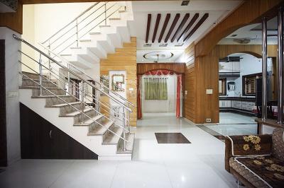 Hall Image of 5850 Sq.ft 5 BHK Independent House for sale in Bapunagar Ahmedabad for Rs. 31100000
