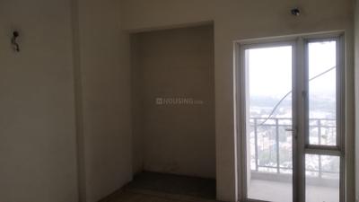 Bedroom Image of 1585 Sq.ft 3 BHK Apartment / Flat for sale in DLF Capital Greens, Karampura New Delhi for Rs. 25200000