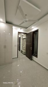 Bedroom Image of 780 Sq.ft 2 BHK Apartment / Flat for rent in Chhattarpur New Delhi for Rs. 26000