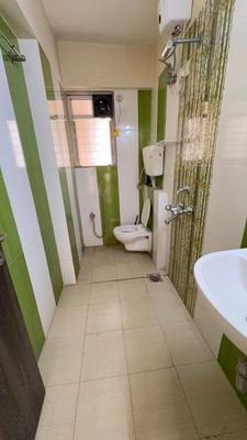 Image of 1100 Sq.ft 2.5 BHK Apartment / Flat for sale in Kanakia Vasundhara, Thane West, Thane for Rs. 21000000