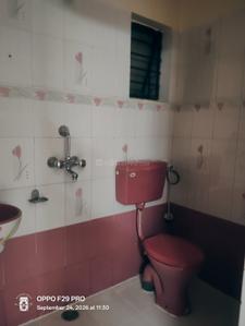 Bathroom Image of 1600 Sq.ft 3 BHK Apartment / Flat for rent in South Civil Lines Jabalpur for Rs. 26000