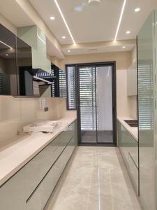Kitchen Image of 2750 Sq.ft 4 BHK Builder Floor for rent in DLF Phase 2, DLF Phase 2 Gurgaon for Rs. 110000