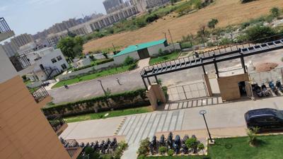 Image of 450 Sq.ft 1 BHK Apartment / Flat for rent in ROF Amaltas, Sector 92, Gurgaon for Rs. 14999