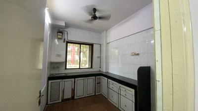 Kitchen Image of 850 Sq.ft 2 BHK Apartment / Flat for sale in Shiv Parvati Apartments, Malad West Mumbai for Rs. 16500000