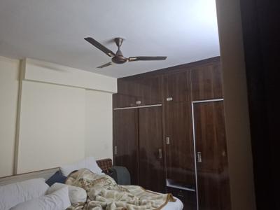 Bedroom Image of 1600 Sq.ft 3 BHK Apartment / Flat for rent in Vaishali Ghaziabad for Rs. 42000