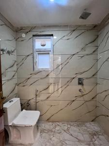 Bathroom Image of 820 Sq.ft 3 BHK Apartment / Flat for sale in Swaraj Homes RWA Block A Mahavir Enclave Part 2, Mahavir Enclave New Delhi for Rs. 9000000